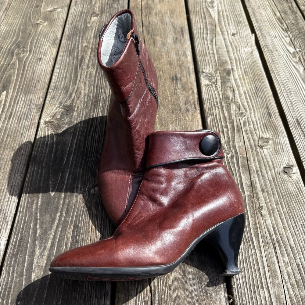 John Fluevog Pointed Toe Heeled Ankle Boots
